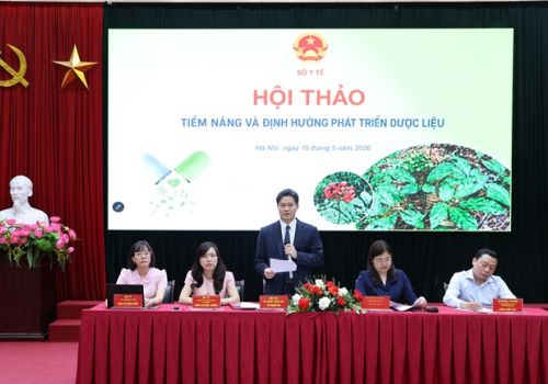 BỘ Y TẾ ĐỊNH HƯỚNG PHÁT TRIỂN DƯỢC LIỆU THÀNH NGÀNH KINH TẾ MŨI NHỌN
